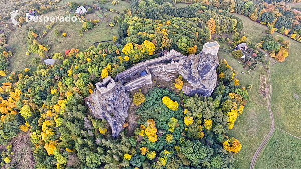 Hrad Trosky (Česká republika) - Photo by Martin Kunzendorfer