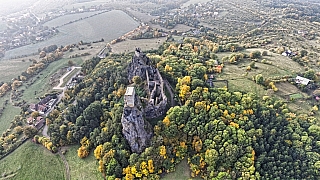 Hrad Trosky (Česká republika) - Photo by Martin Kunzendorfer