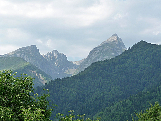 Rača nabízí nádherné výhledy (Gruzie)