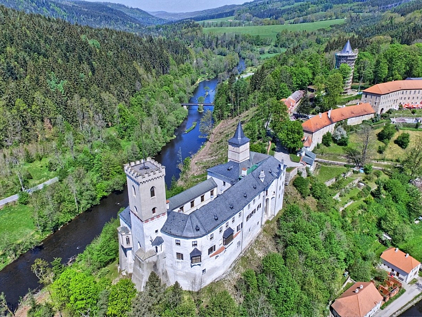 Hrad Rožmberk (Česká republika) - Photo by Martin Kunzendorfer