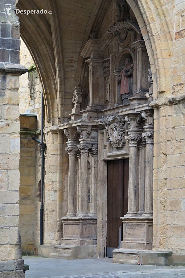 Kostel San Bizente Eliza v San Sebastian (Španělsko)