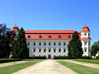 Barokní zámek Holešov na Kroměřížsku