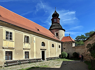 Hrad Pernštejn (Česká republika)