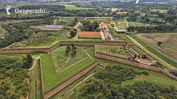 Památník Terezín (Česká republika) - Photo by Martin Kunzendorfer