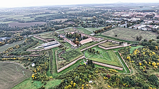 Památník Terezín (Česká republika) - Photo by Martin Kunzendorfer