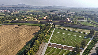 Památník Terezín (Česká republika) - Photo by Martin Kunzendorfer