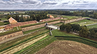 Památník Terezín (Česká republika) - Photo by Martin Kunzendorfer