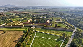 Památník Terezín (Česká republika) - Photo by Martin Kunzendorfer