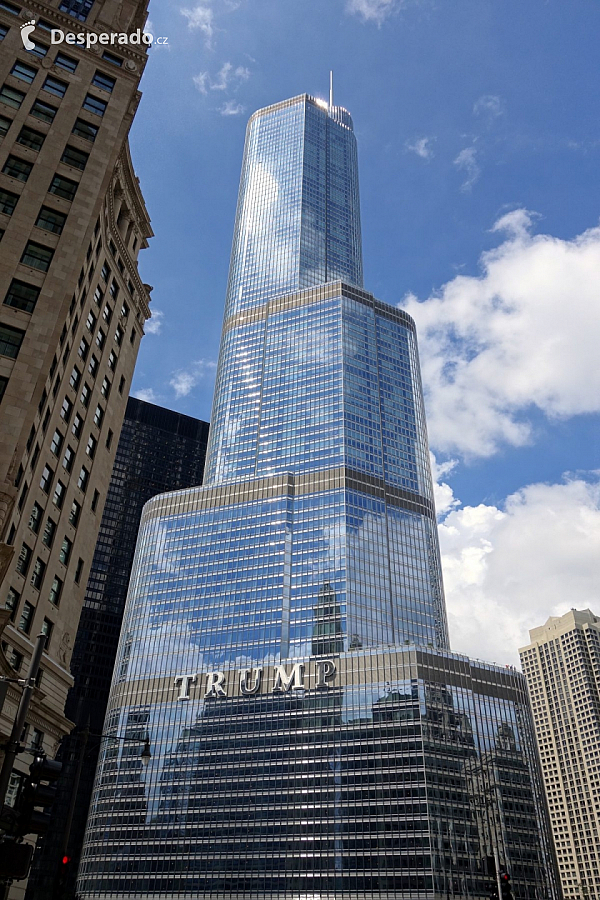 Mrakodrap Trump International Hotel and Tower v Chicagu (Illinois - USA)
