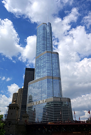 Mrakodrap Trump International Hotel and Tower v Chicagu (Illinois - USA)