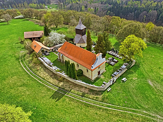 Hradiště Libušín je staré slovanské hradiště nedaleko Kladna
