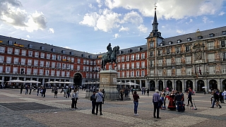 Náměstí Plaza Mayor v centru Madridu (Španělsko)