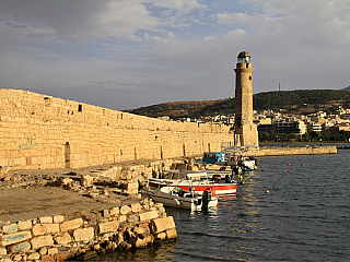 Rethymno s benátskou pevností Fortezza