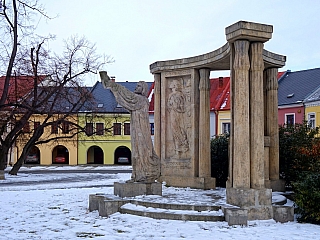 Socha Jana Blahoslava na Horním náměstí v Přerově (Česká republika)