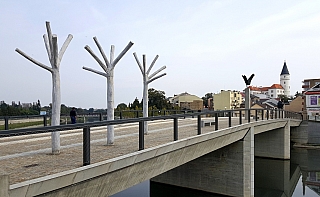 Tyršův most v Přerově přes řeku Bečvu (Česká republika)
