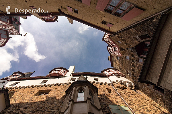Hrad Eltz (Německo)
