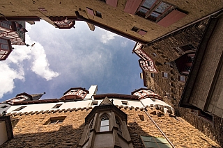 Hrad Eltz (Německo)