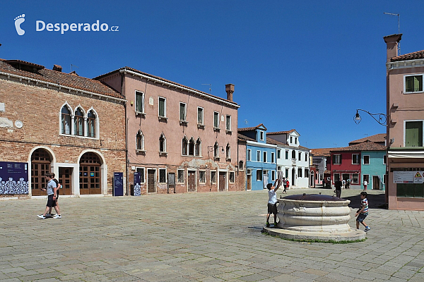 Ostrov Burano (Itálie)