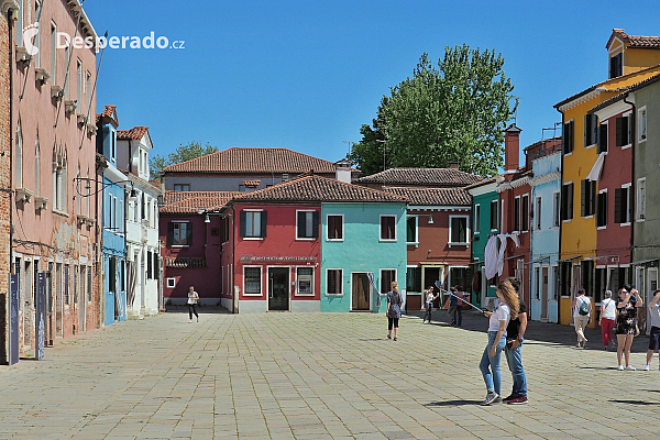 Ostrov Burano (Itálie)