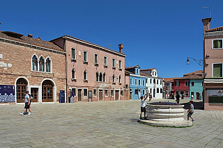 Ostrov Burano (Itálie)