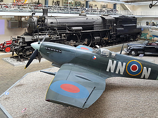 Spitfire v Národním technickém muzeu v Praze (Česká republika)