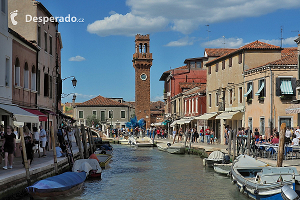 Torre dell'Orologio na ostrově Murano (Itálie)
