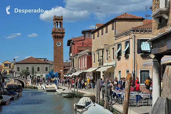 Torre dell'Orologio na ostrově Murano (Itálie)