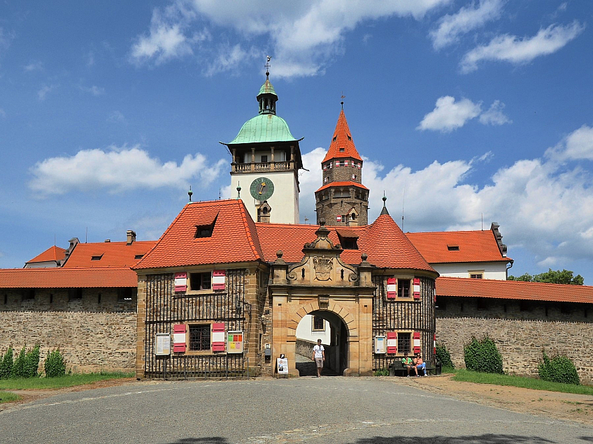 Hrad Bouzov (Česká republika)