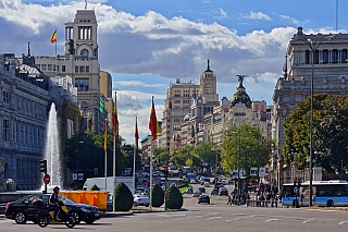 Gran Vía v Madridu (Španělsko)