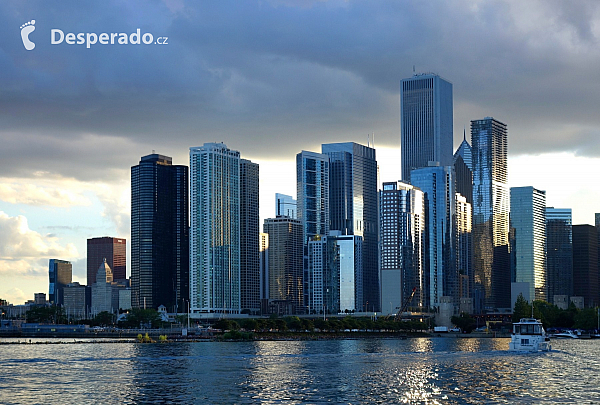 Navy Pier v Chicagu (Ilinois - USA)