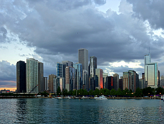 Navy Pier v Chicagu