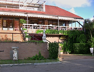 Camping Playa Joyel v městečku Noja (Španělsko)