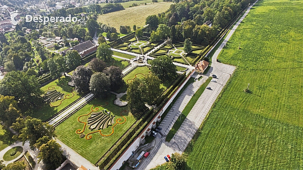 Zámecká zahrada v Českém Krumlově (Česká republika) - Photo by Martin Kunzendorfer