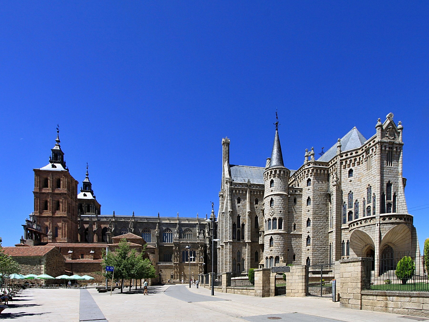 Biskupský palác ve městě Astorga (Španělsko)