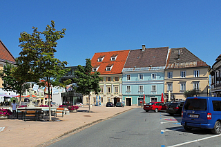 Hauptplatz ve Feldkirchen in Kärnten (Rakousko)