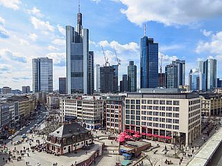 Frankfurt je hesenskou metropolí