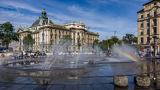 Kašna v Mnichově (Německo)