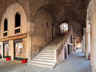 Basilica Palladiana ve Vicenze (Veneto - Itálie)