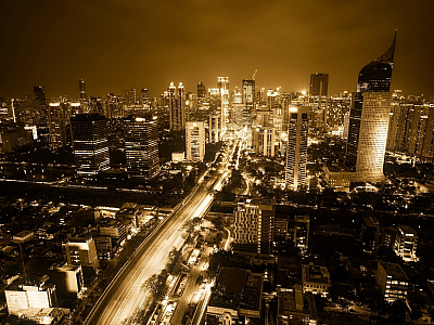Noční Jakarta (Indonésie)