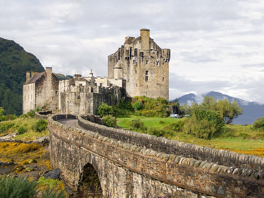 Hrad Eilean Donan ve Skotsku (Velká Británie)