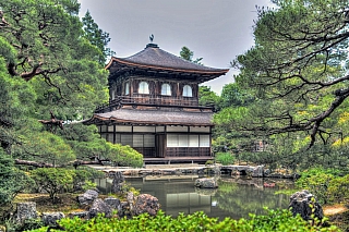 Chrám Ginkaku v Kjóto (Japonsko)