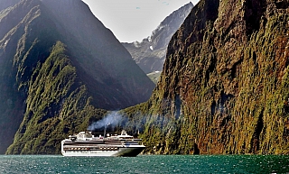 Milford Sound (Nový Zéland)