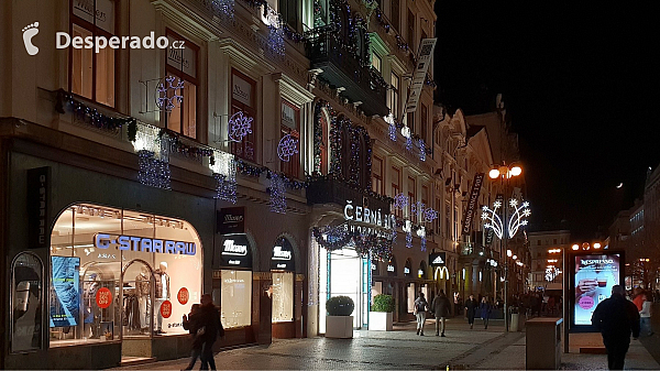 Ulice na Příkopě v Praze (Česká republika)