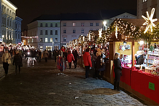 Vánoční trhy v Olomouci (Česká republika)