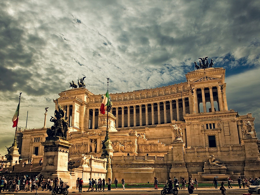 Altare della Patria čili památník Viktora Emanuela II. v Římě (Itálie)