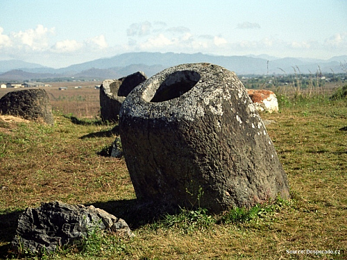 Plains Of Jars – záhadné planiny džbánů