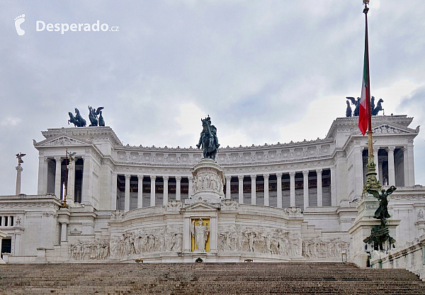 Altare della Patria v Římě (Itálie)