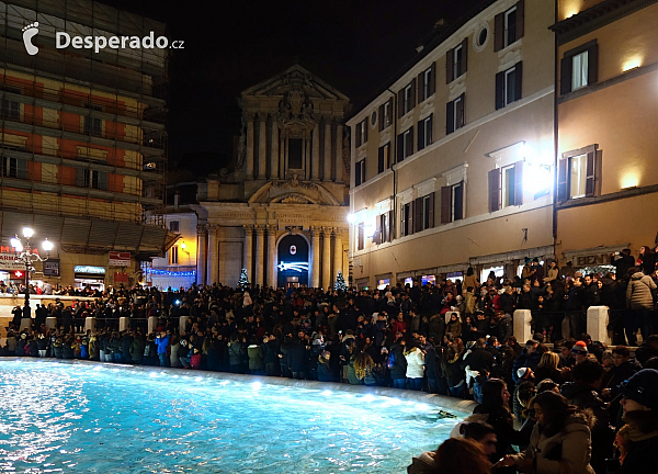 Fontana di Trevi v Římě (Itálie)