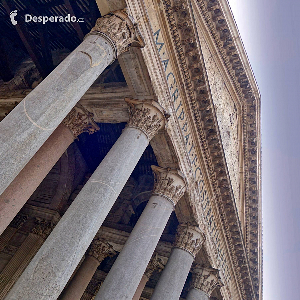 Pantheon v Římě (Itálie)