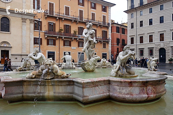 Piazza Navona v Římě (Itálie)